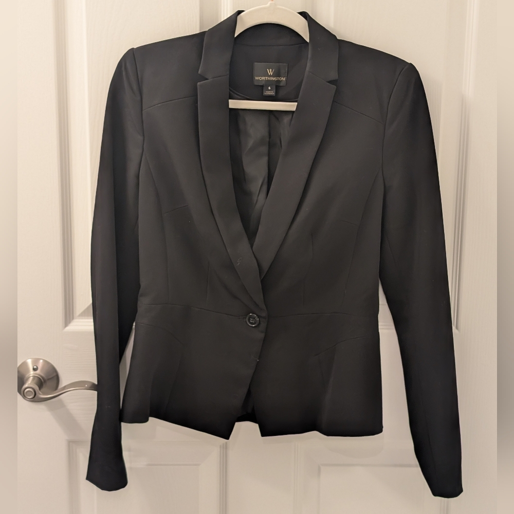 Women's Black Blazer EUC